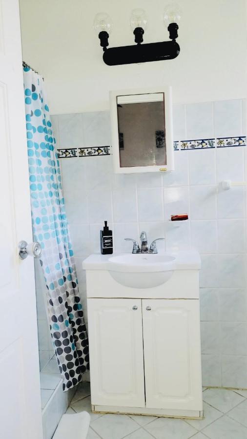 Sugalove Villa 30 Flamboyant Ave Saint James Zewnętrze zdjęcie